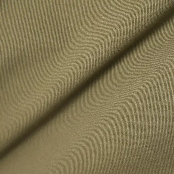 Chino-broek van katoen twill met normale pasvorm