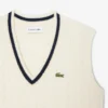 Damesvest van gebreide wol met kabelpatroon