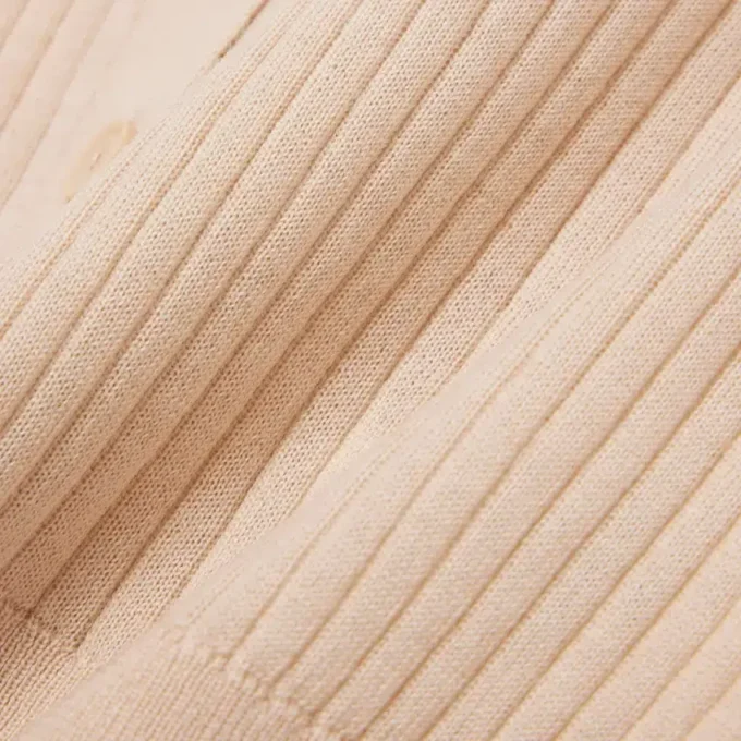 Damesvest van geribd merinowol