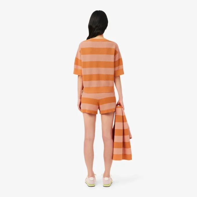 Gestreepte mesh-korte broek Gestreepte mesh-korte broek