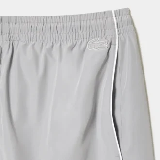Heren short met relaxte pasvorm en borduursels