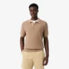 Klassiek getailleerd gebreid poloshirt