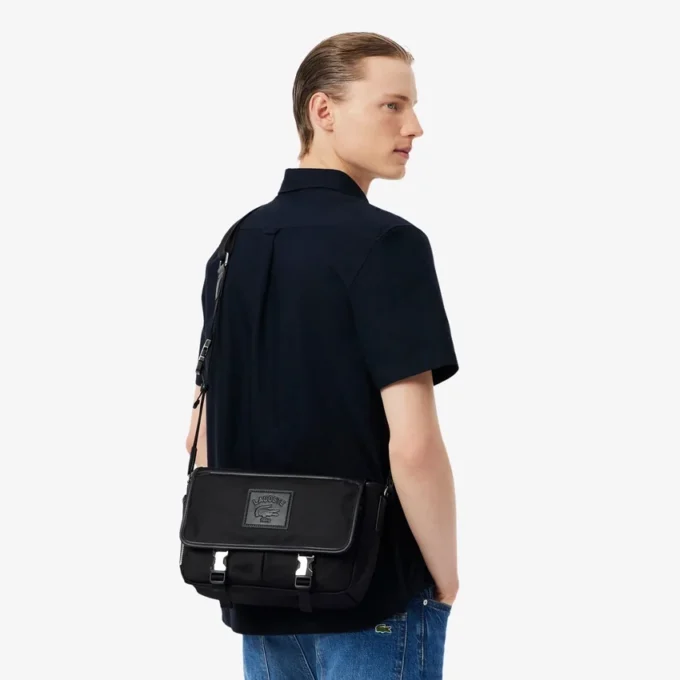Lacoste klassieke tas met klepsluiting