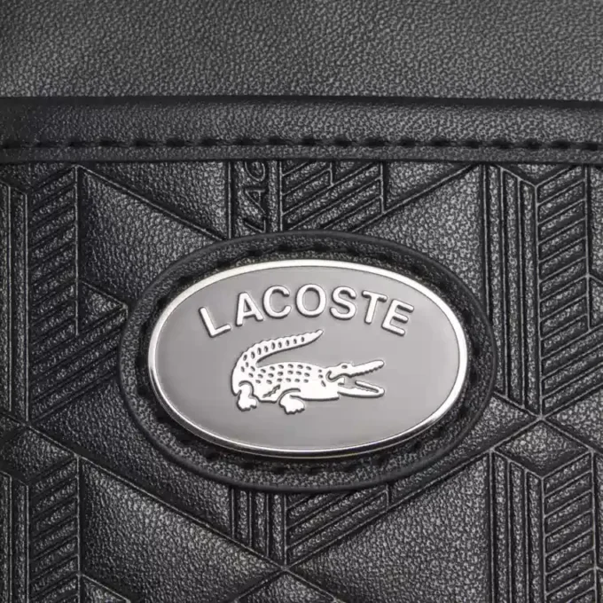 Lederen label met monogram