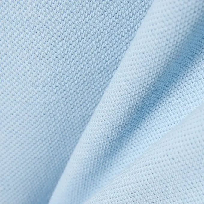 Piqué-shirt met korte mouwen en relaxte pasvorm