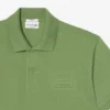 Polo met klassieke pasvorm en reliëflogo