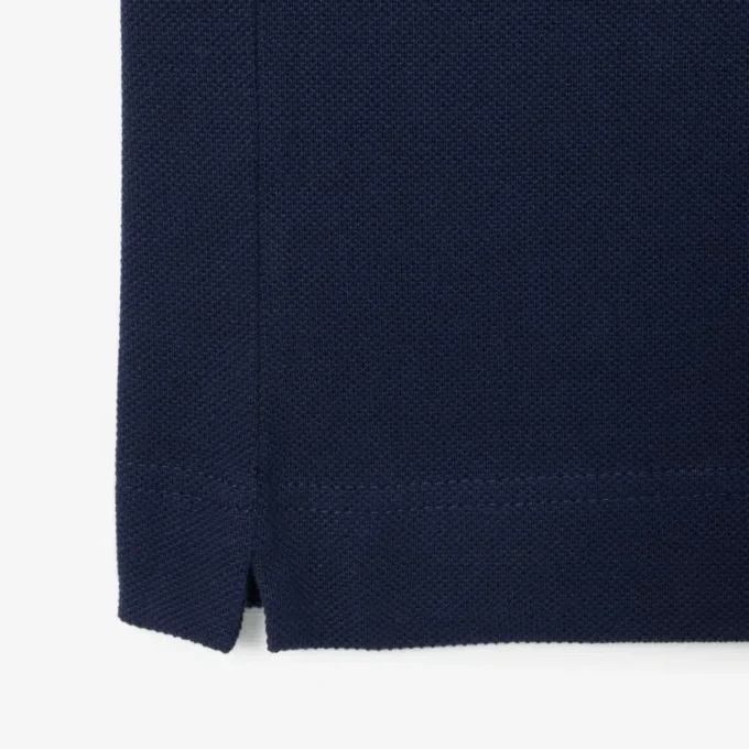 Polo met klassieke pasvorm en reliëflogo
