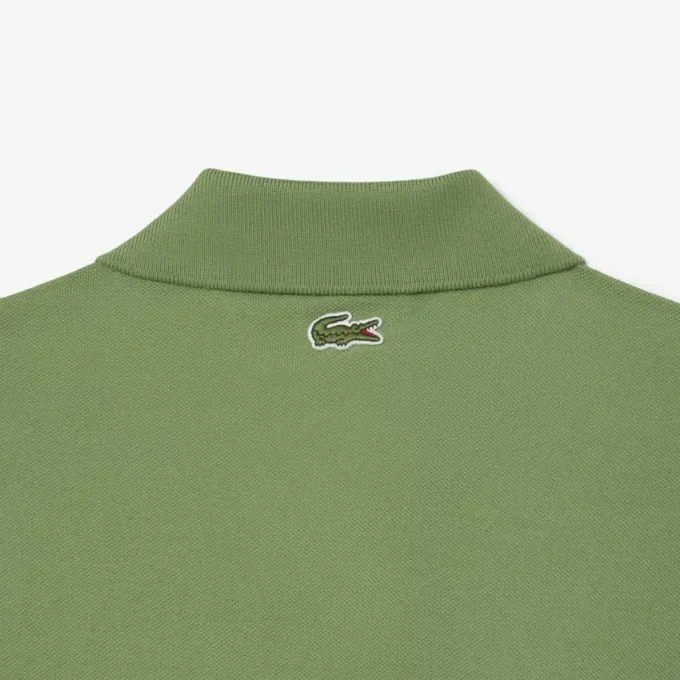 Polo met klassieke pasvorm en reliëflogo
