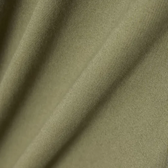 Regular Fit stretch katoenen chino bermuda