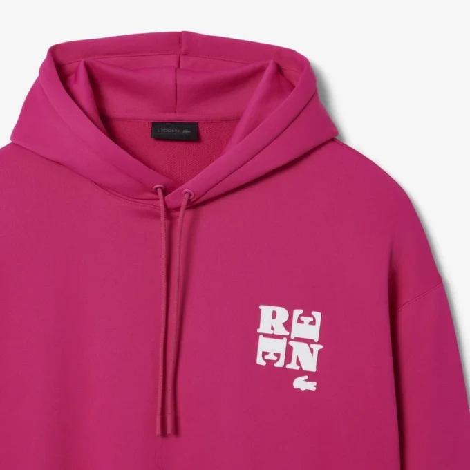 Runway-hoodie met badge-accent