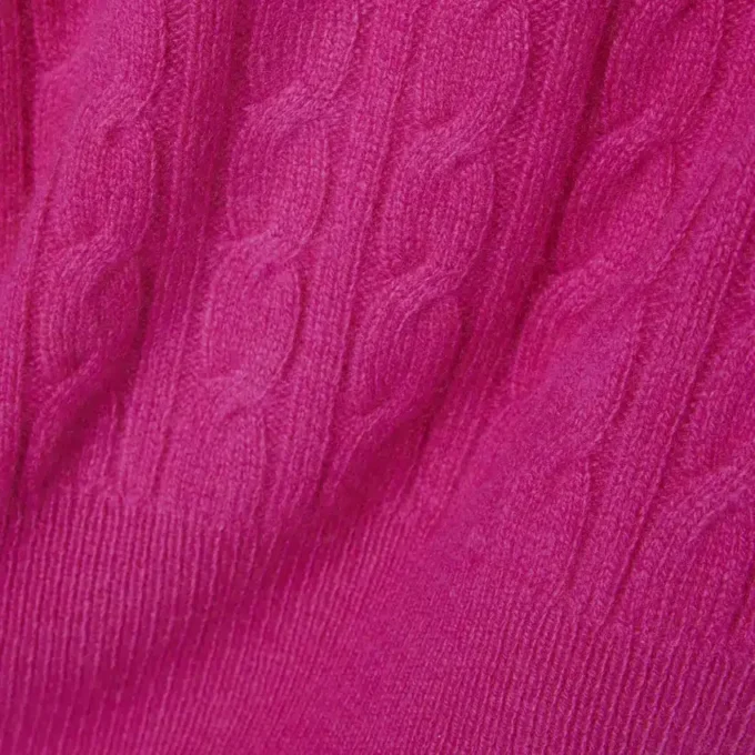 Runway kasjmier vest met kabelpatroon