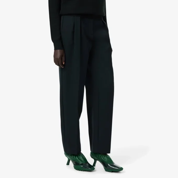 Runway rechtvallende, getailleerde wollen broek