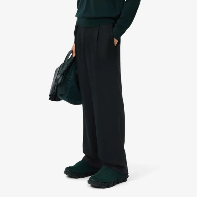 Runway Regular Fit getailleerde satijnen broek