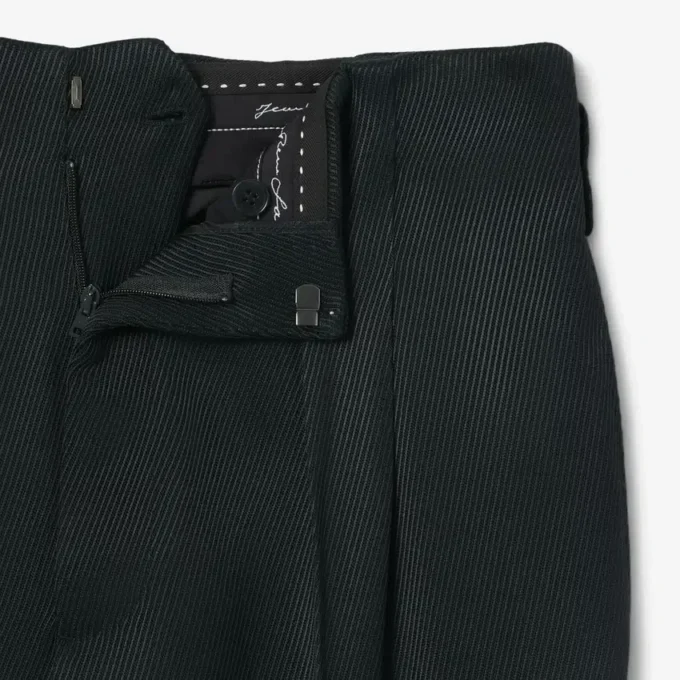 Runway Regular Fit getailleerde satijnen broek