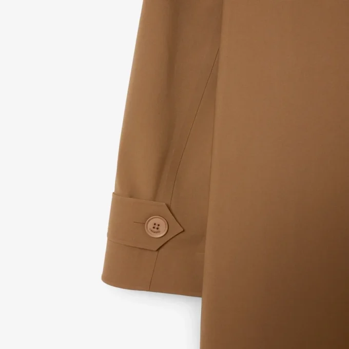 Runway-trenchcoat van wolmix The Blend