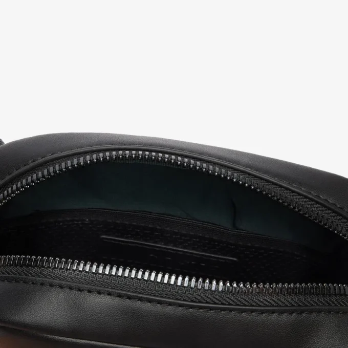 Satchel met monogram