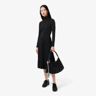 Slim fit jurk met hoge hals voor dames