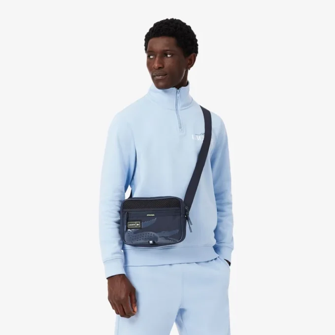 Speel in de Lacoste Reporter-tas