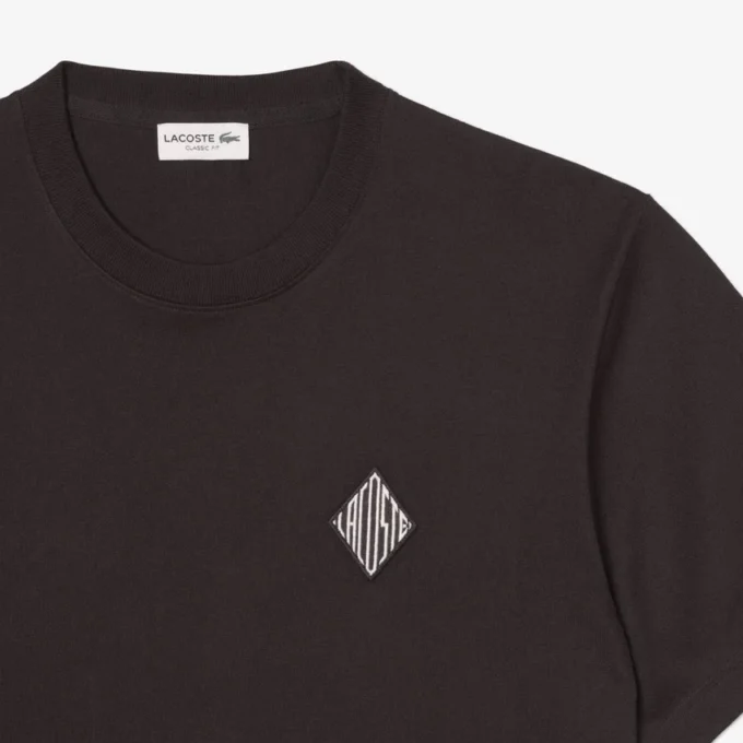 T-shirt met klassieke pasvorm en opvallend logo