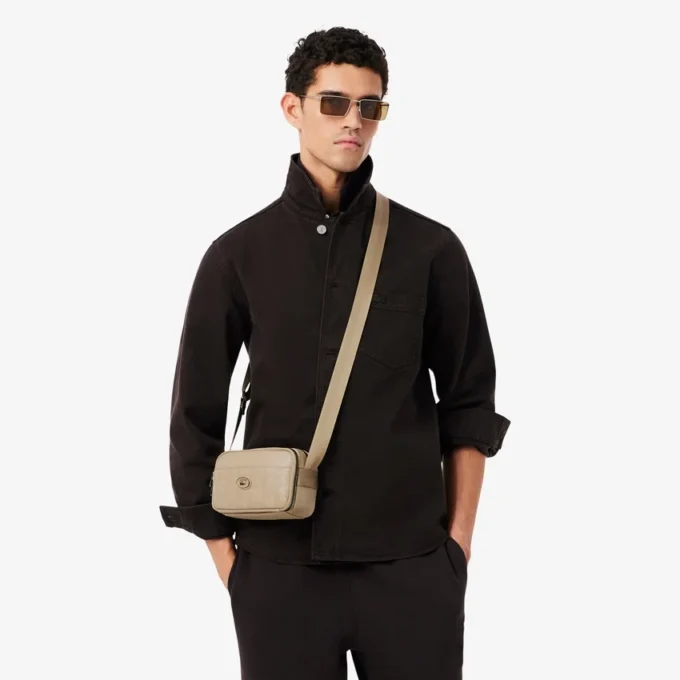 Verticale leren tas met monogram